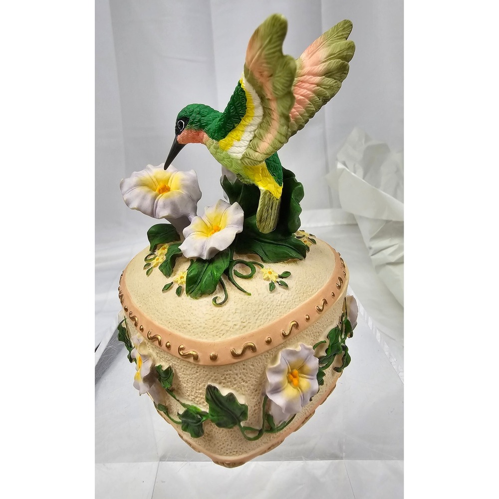 Heritage House Wind Beneath My Wings Hummingbird Heart Musical Trinket Box